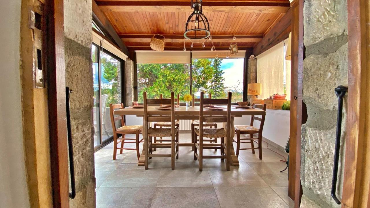 La Joannassiène, maison Ardéchoise de caractère Exterior foto